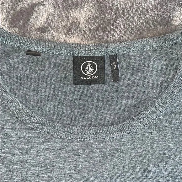 Volcom Color-Block T-shirt - Picture 3 of 4
